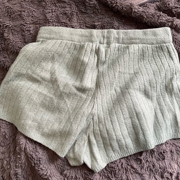 Sage green shorts/sweater pajama set. - Picture 4 of 6